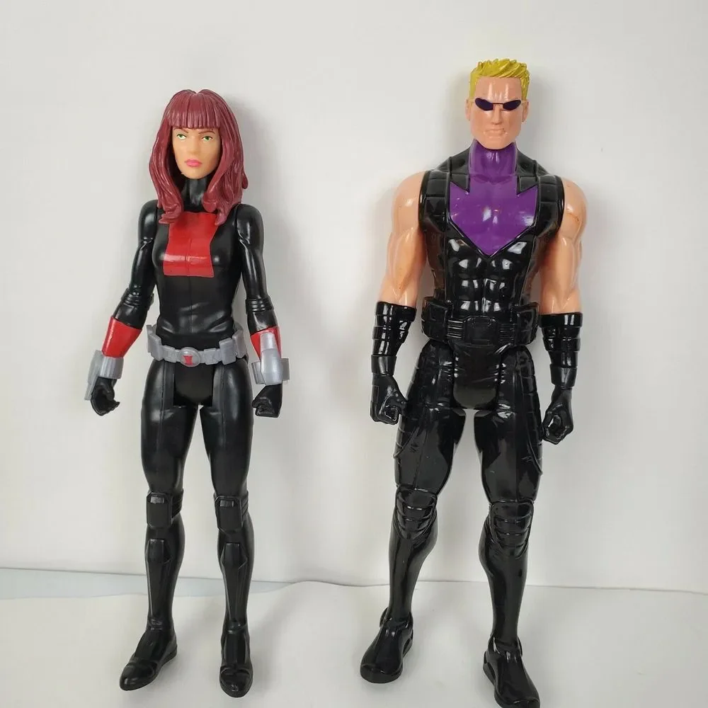 Hasbro Avengers 2015 Black Widow & Raven Action‎ Figures Lot of 2